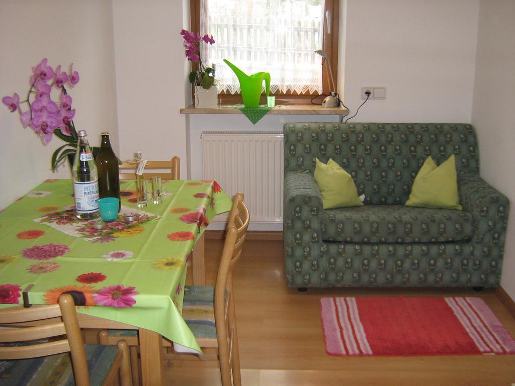 Pitterle Hof Villa Mölten Oda fotoğraf